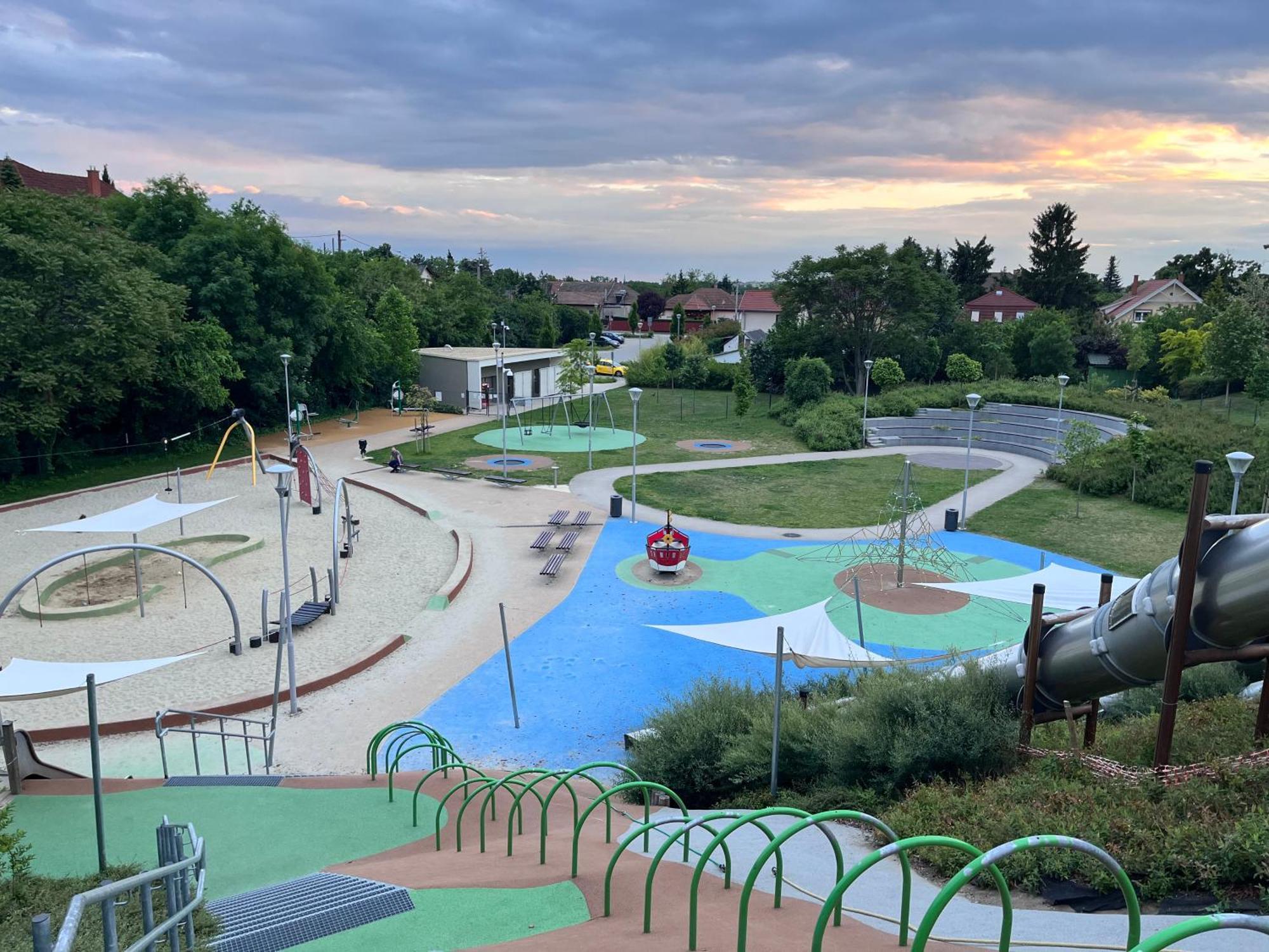 Garden Villa Будапеща Екстериор снимка