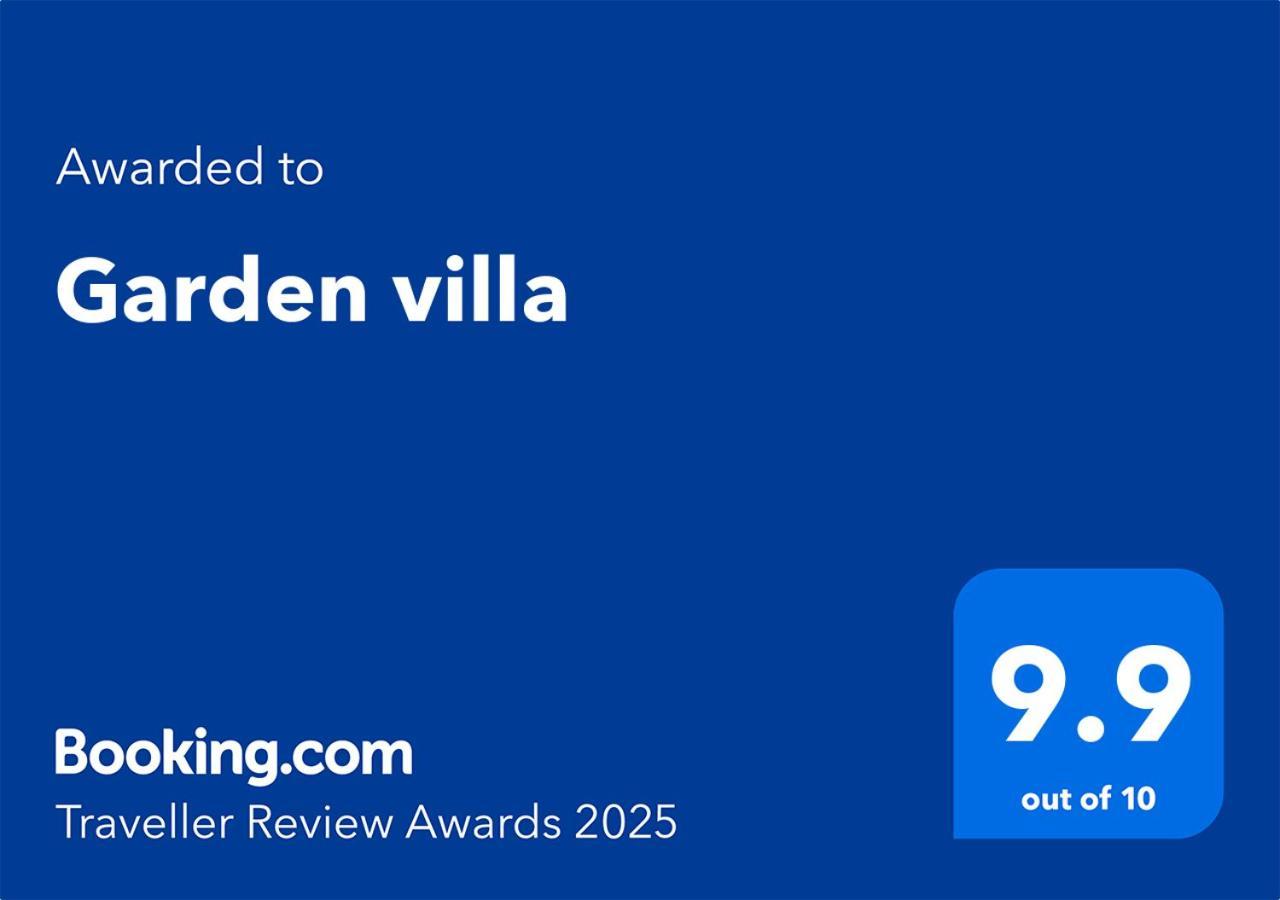 Garden Villa Будапеща Екстериор снимка
